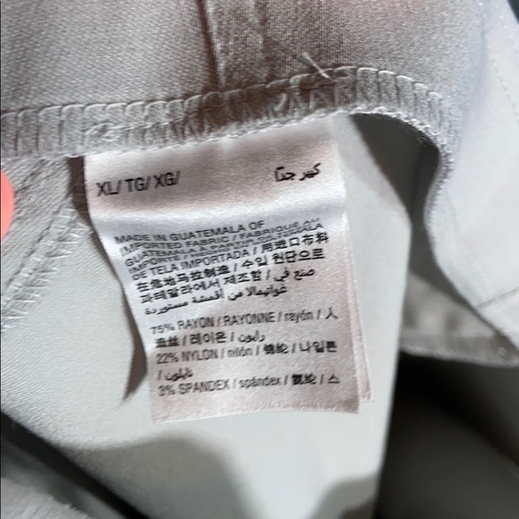 NWT Style & Co Pull-on Capri in Misty Harbor - Picture 4 of 4